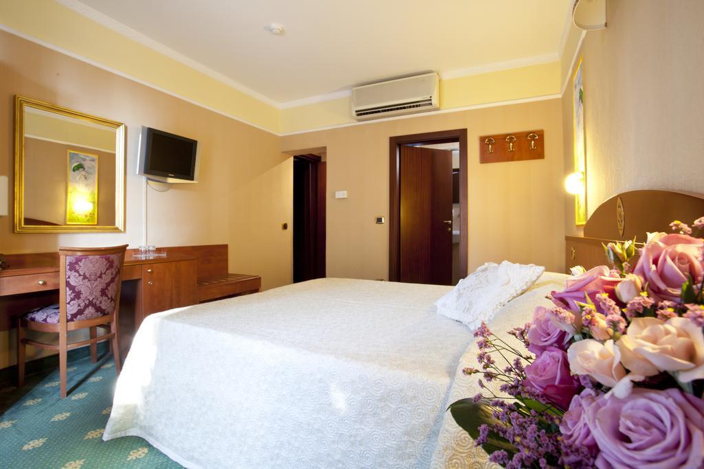 Boutique Hotel Puccini Montecatini Terme Bagian luar foto